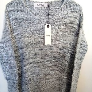 ONLY Women's Soft Textured Knit Ribbon Yarn Grey Tones V-Neckline Sweater